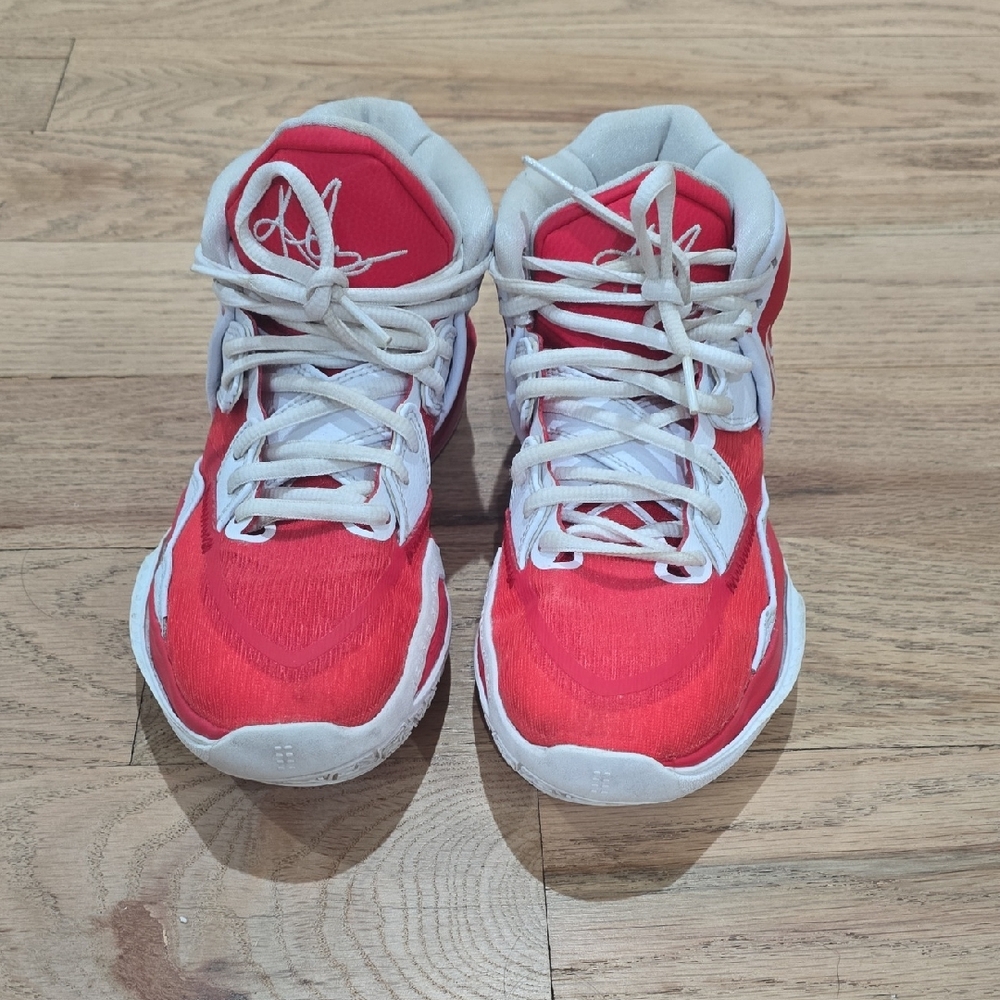 Nike Red and White Sneakers Size 7